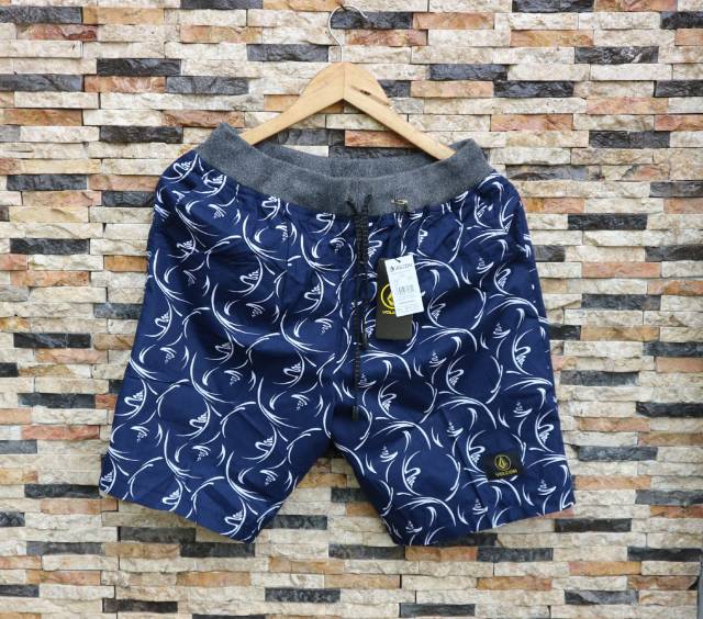 Boxer rip motif