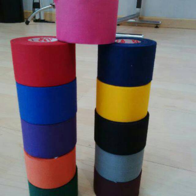 Tapping EUROTAPE biasa dipakai PEMAIN BOLA