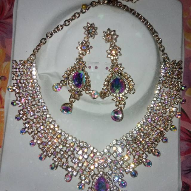 Kalung set anting imitiasi, aksesoris pengantin