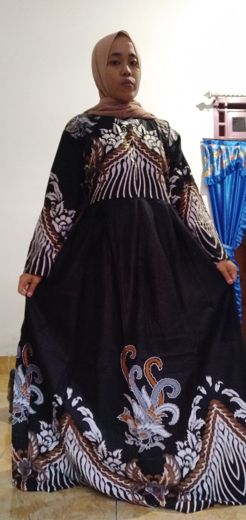 Maura Couple - Sania Ruffle Batik Couple Ori Ndoro Jowi Dnt Couple Batik Gamis Batik Keluarga Renda