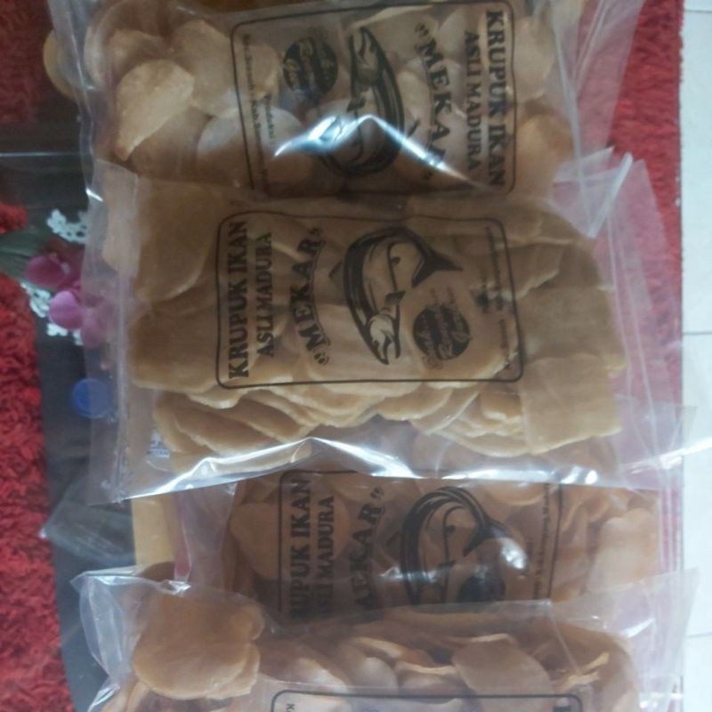

Krupuk ikan asli madura
