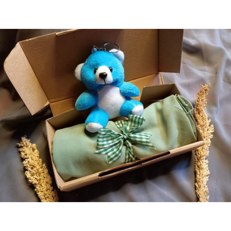 

Special lebaran, kado ulang tahun wanita,kado lebaran, Hampers idul Fitri,kado graduation, wedding, Anniversary