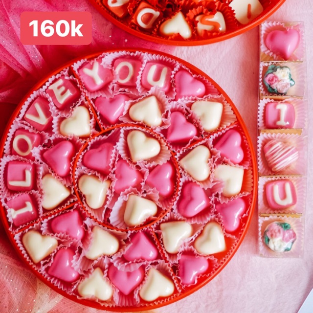 

Kado valentine coklat love