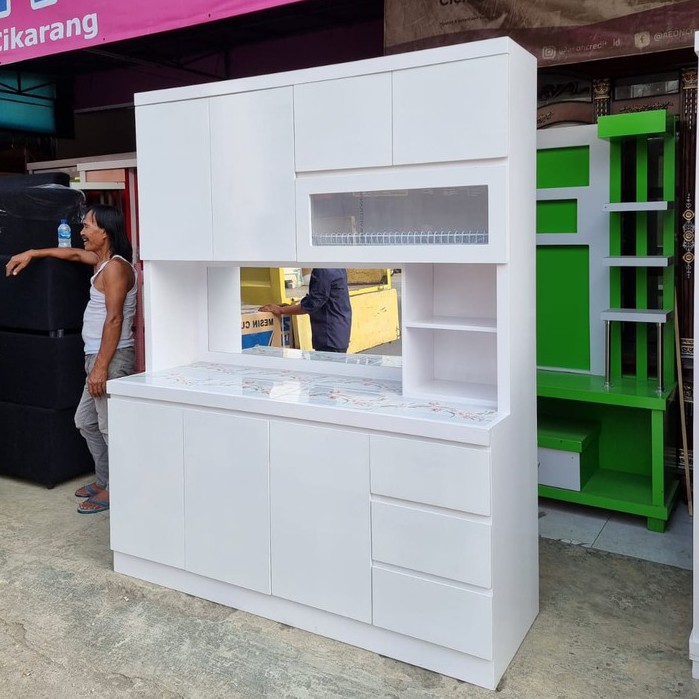 Lemari Dapur 4 Pintu Minimalis Kualitas Bagus  / Kitchen Set 4 Pintu (Bekasi)