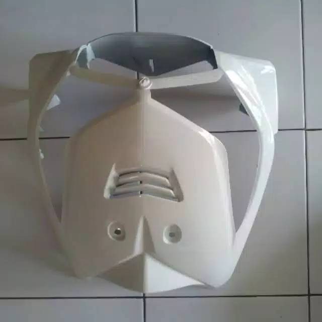 Tameng dasi depan Beat karbu