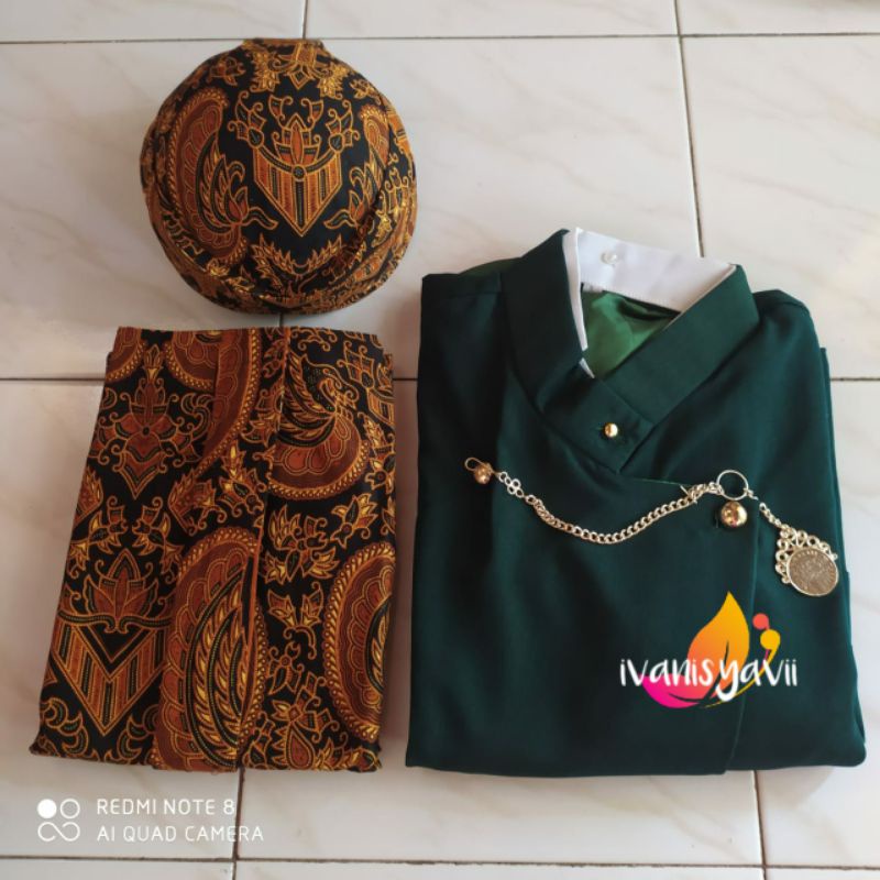Baju Manggolo/ Baju Pagar Bagus (BONUS) Benggol Beskap