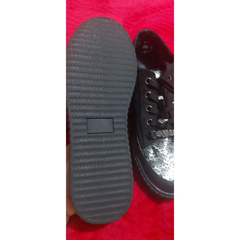 Sepatu wanita GOSH hitam  No 39 second