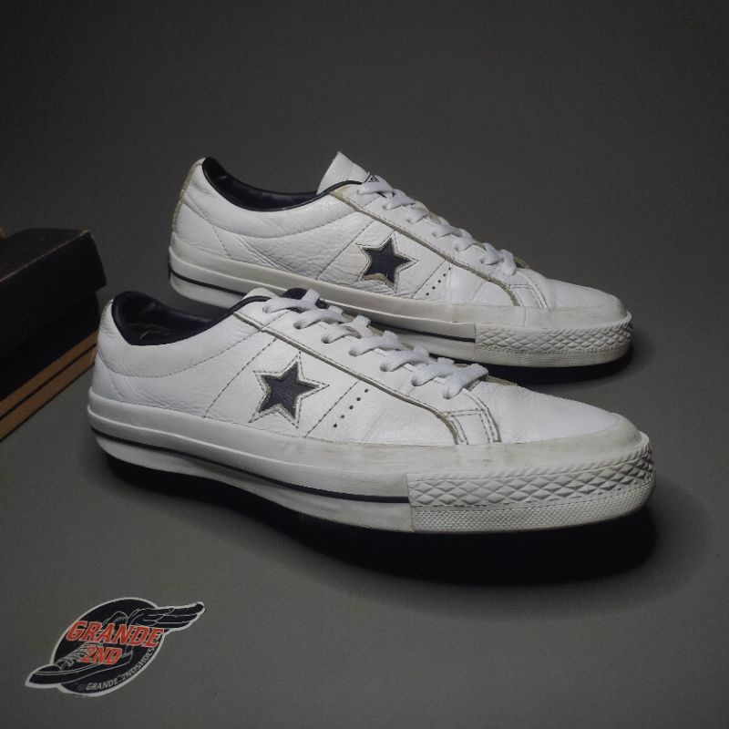 Sepatu Second Bekas Converse One Star Leather