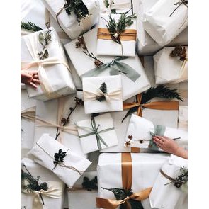 

Jasa Gift Wrap Paper / Kertas Kado- Mamasan.Co