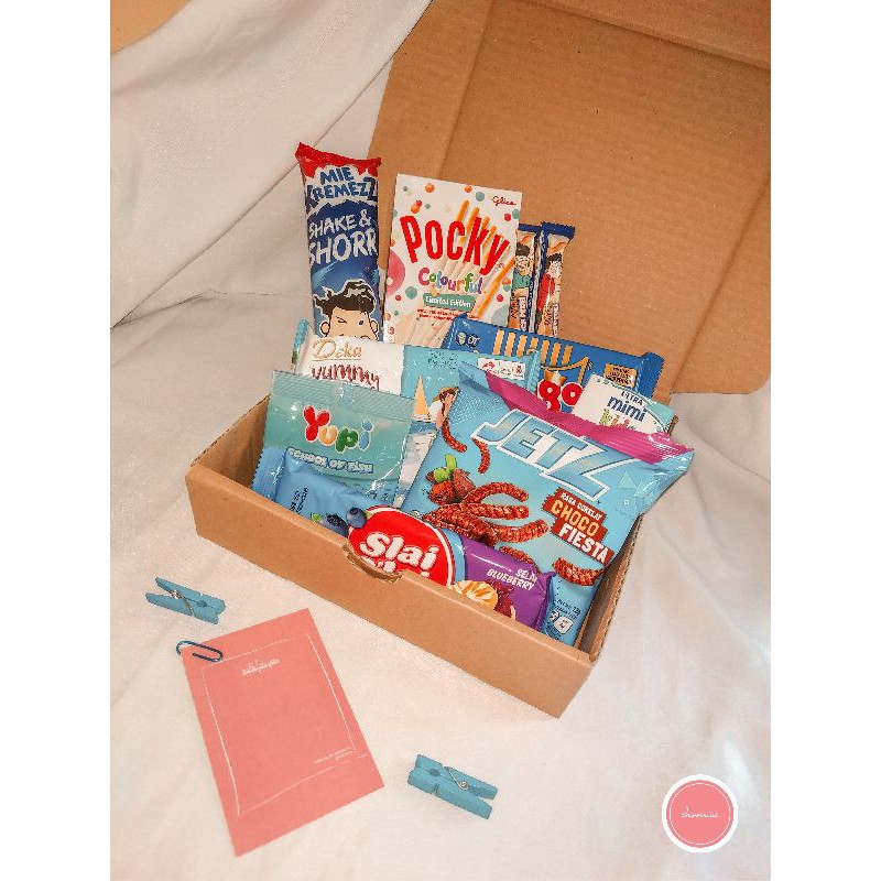 

SNACK BOX / HAMPERS SNACK MURAH (BIRU)