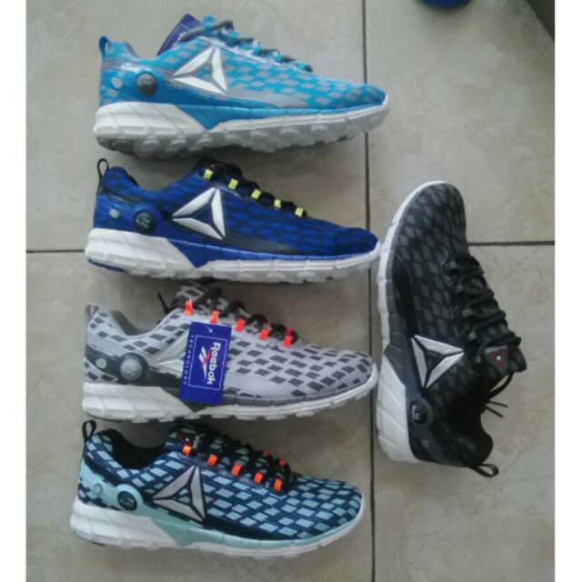 Sepatu Reebok Zpump Fusion Running Sneakers Premium