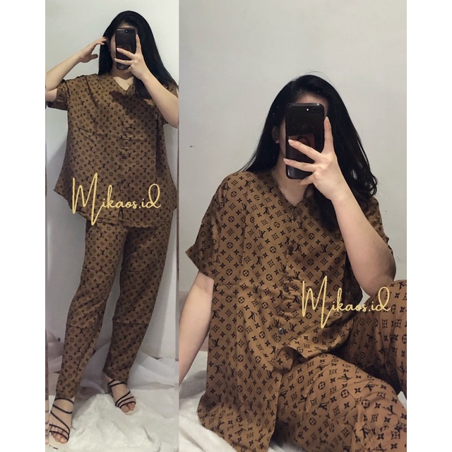 (COD) One set Piyama Abstrak Jumbo fit to Ld120cm | one set piyama rayon jumbo | one set pajamas Jumbo-LV COCO LD120cm