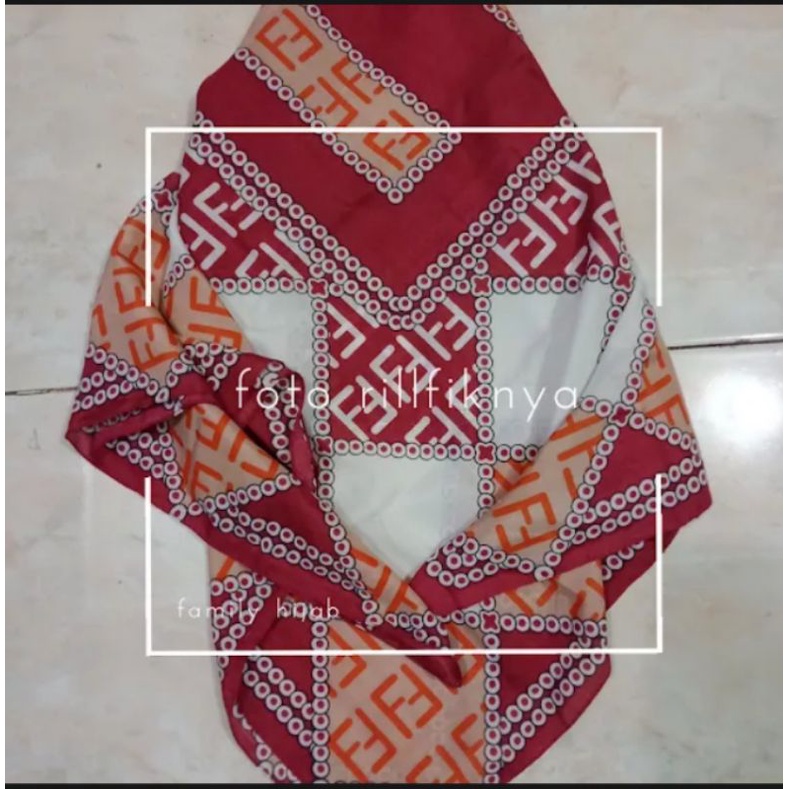 HIJAB SEGI EMPAT DEENAY, MOTIF TERBARU , SUPER PREMIUM