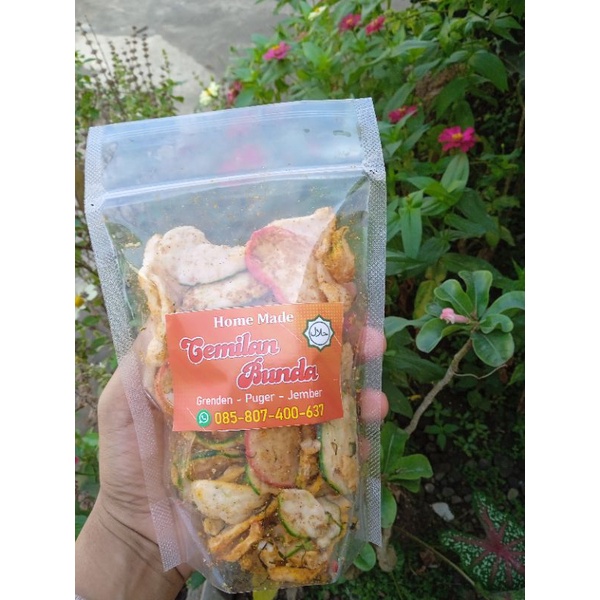 

Kerupuk Seblak Pedas