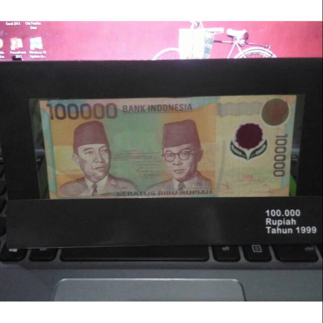 Folder Uang Kuno Lama 100000 Soekarno Polymer Tahun 1999 #Bekas
