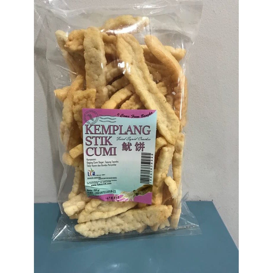 

Kerupuk Kemplang Goreng Stik Cumi 150 Gram Asli Bangka dari Toko LCK