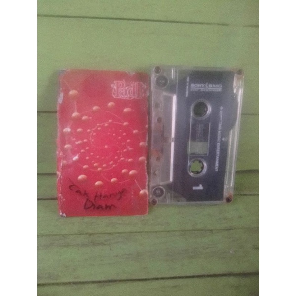kaset Padi - Tak Hanya Diam