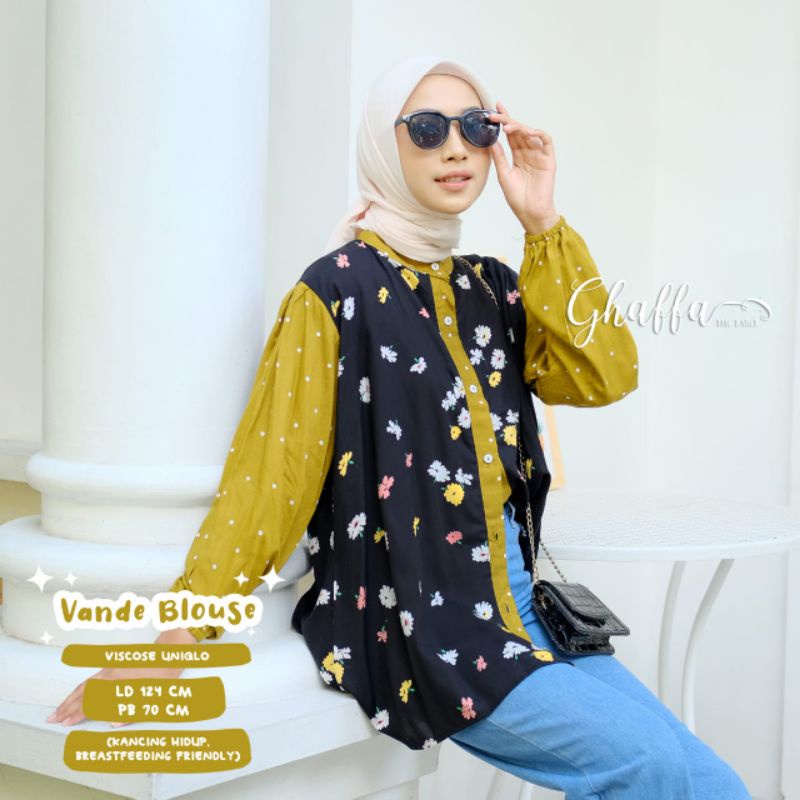 Vande blouse motif cantik by ghaffa label