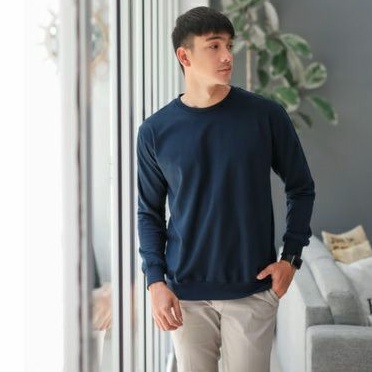 Mubeng Crewneck Comfy Navy