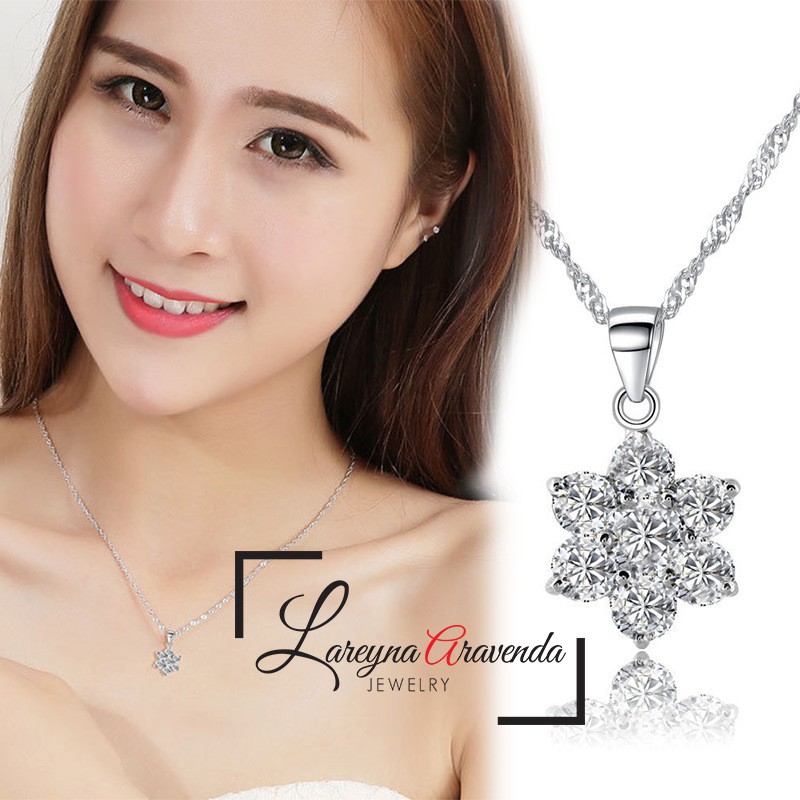 Kalung Wanita Titanium 45cm Liontin Model Bintang Kristal Crystal KL016