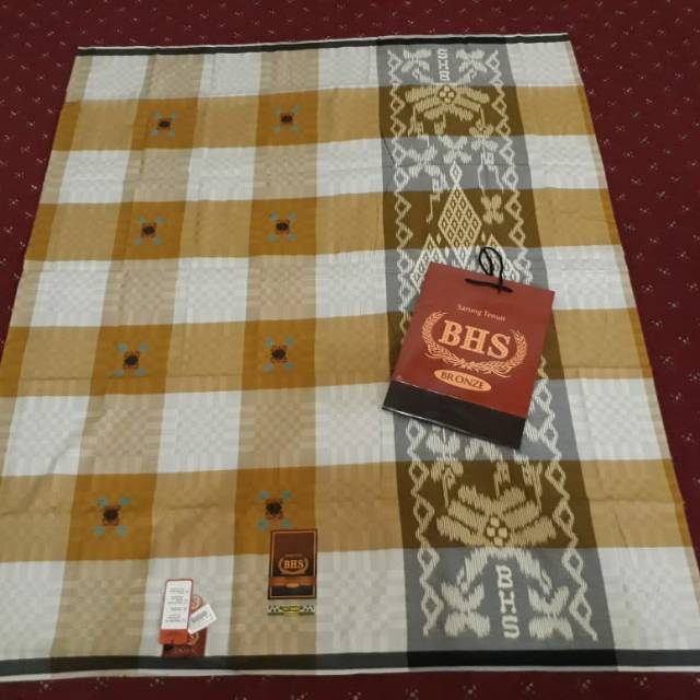 Sarung BHS songket sutra istimewa