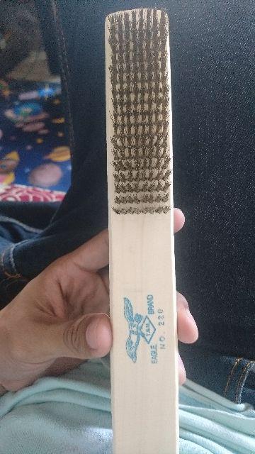 Sikat Kawat Kuningan