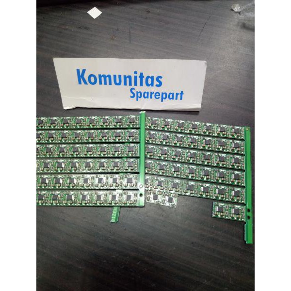 New IC EASY CHIP CHARGER UNIVERSAL Terbatas