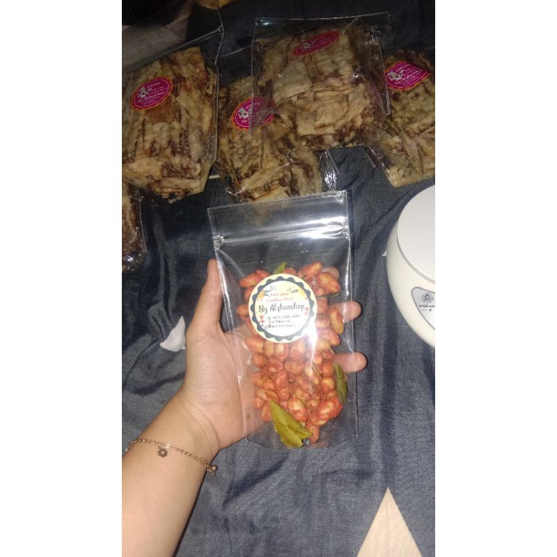 

Kacang Thailand