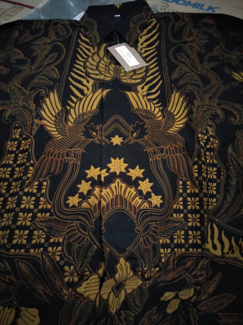 Batik Solo Wirabumi Sogan Panjang Kemeja Pria Slimfit Katun Primisima Full Furing