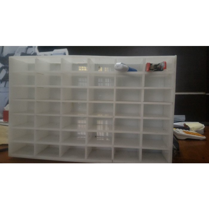 

Promo display akrilik tempat kunci / accesorise dll