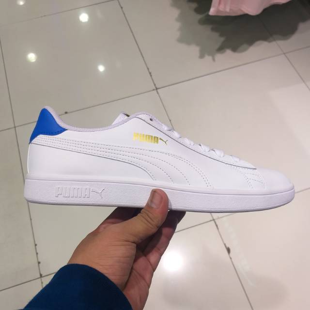 puma white with blue stripe