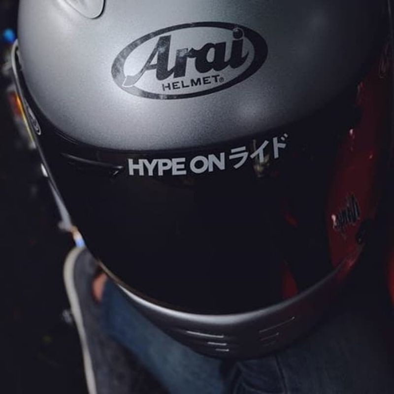 Stiker cutting sticker visor helm hype on jepang mobil motor dinding