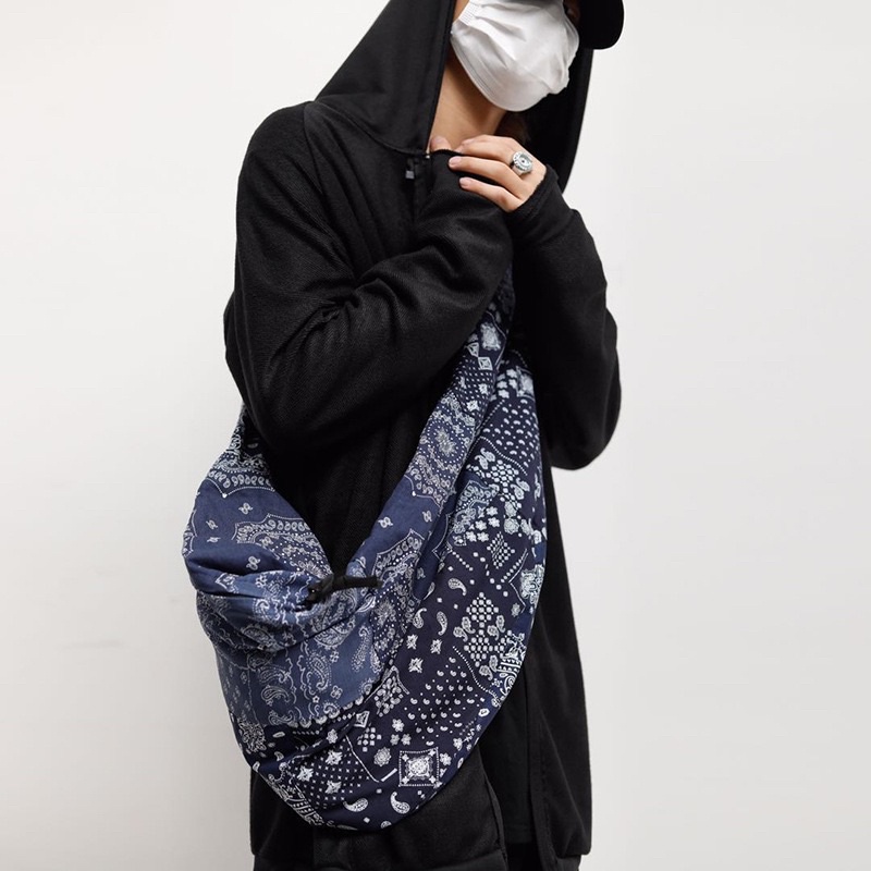 Tas Selempang Pria Wanita Slingbag Besar Tas Bandana 02