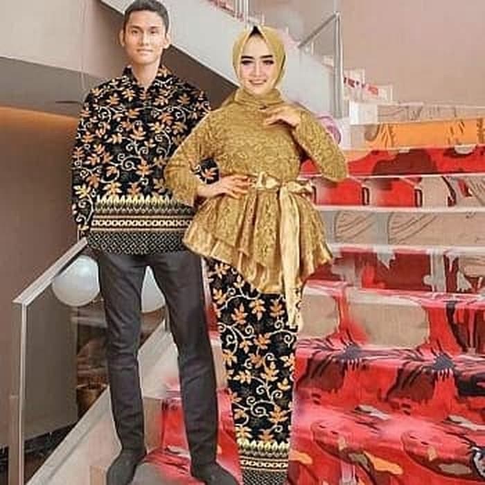 SETELAN KEBAYA MODERN COUPLE BATIK / KEBAYA BROKAT CAKRA MOCCA       Terusan