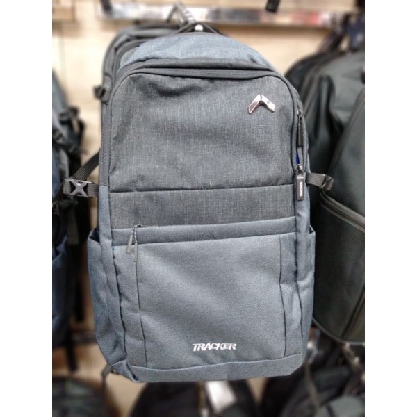 Tas gendong / Tas slempang / Tas Tracker / Tas original Brand