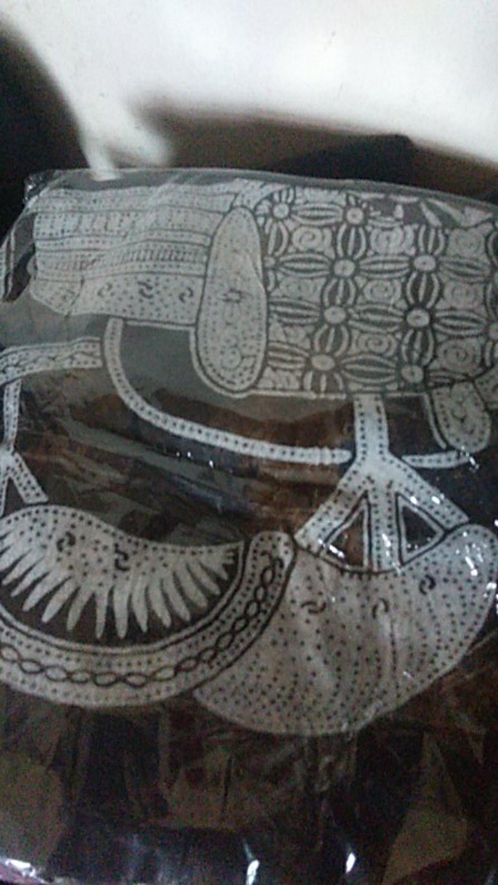 Baju Barong Bercak Hitam/ Baju Motif Barong Pespa Becak
