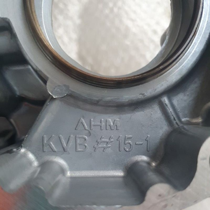 Crankcase Vario Karbu Honda ORI. Kalter Kanan Vario. 11100KVB931