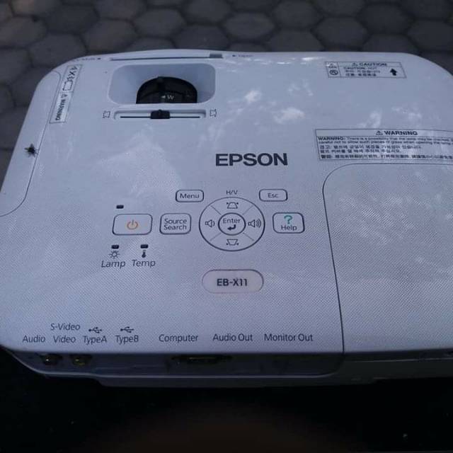Lcd Proyektor Epson Eb X 11 lampu baru NEW