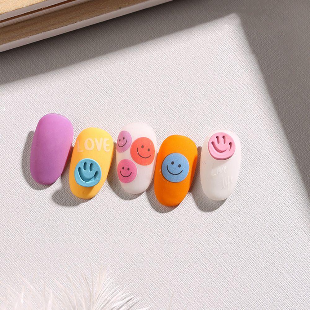 AUGUSTINA Perhiasan Kuku Wajah Senyum Agustina Jepang Lucu Pesona DIY Hiasan Kuku