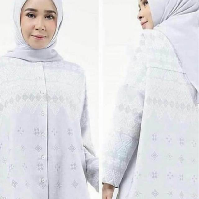 Kerinci Top Grey Ria Miranda