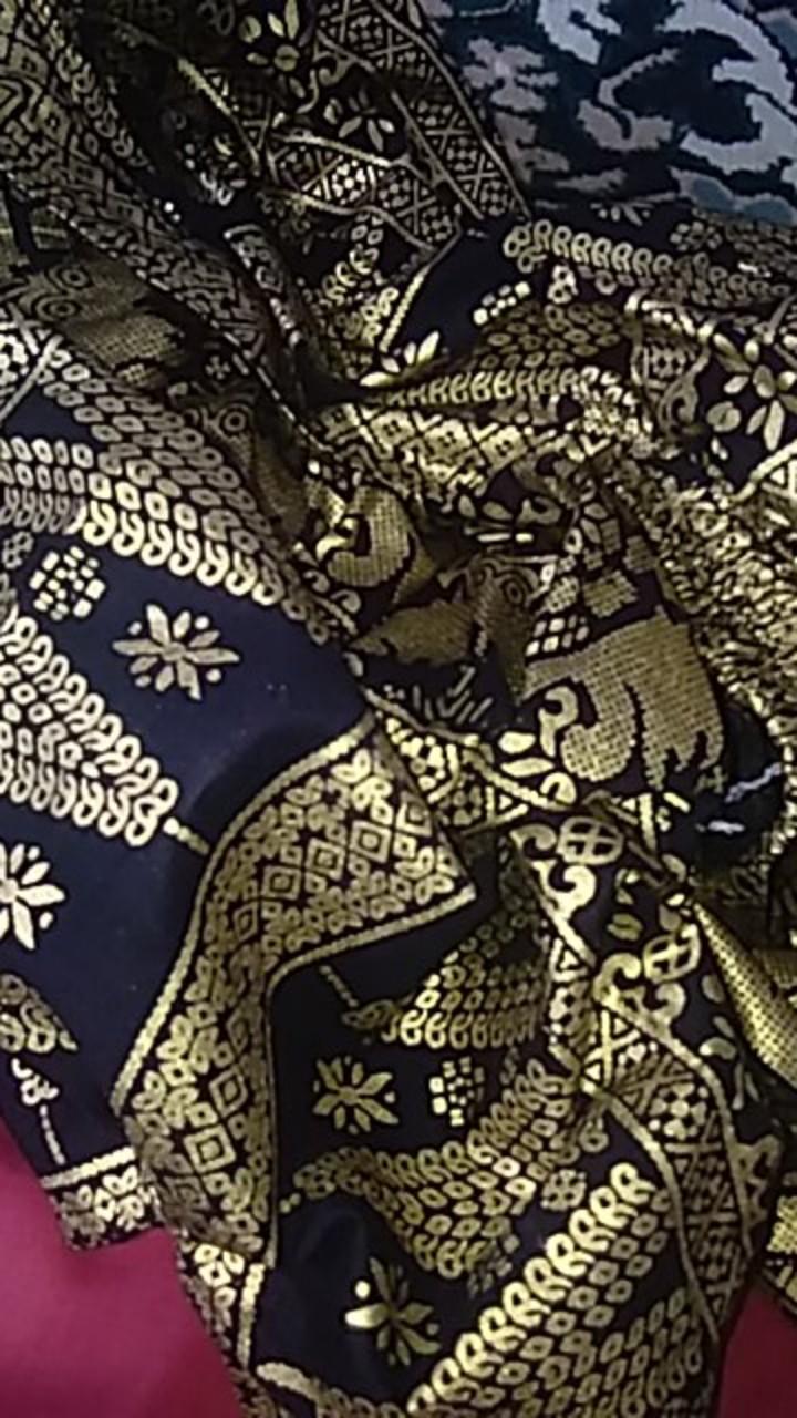 Maura Couple - Sania Ruffle Batik Couple Prada Ndoro Jowi Garansi Termurah Shopee - Batik Mahawira