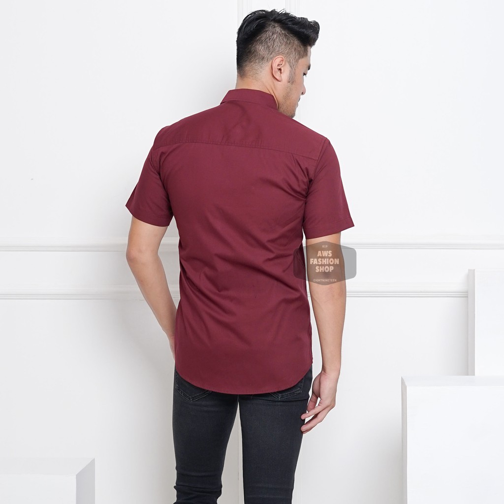 Kemeja Pria Lengan Pendek Merah Maroon Red Maroon Kemeja Cowok Keren Casual Slimfit 3245