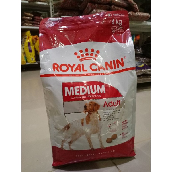 Royal Canin Medium Adult Makanan Anjing Dewasa Dry 4kg