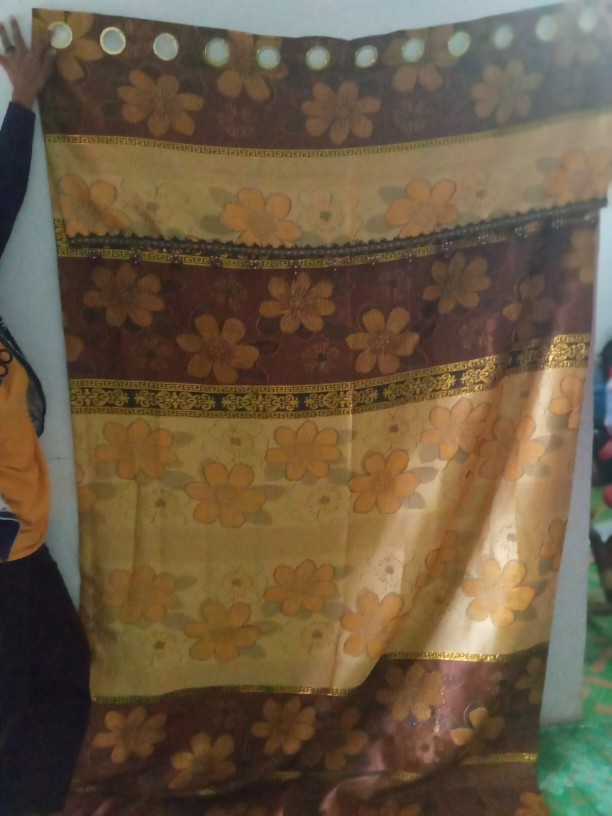 Gordyn Gorden Hordeng Prada (pr) Bunga Garis Emas