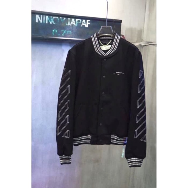 

BOmber offwhite Diag marker black