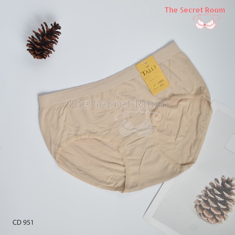 TALLY CD CELANA DALAM 951 | FIT XL | BAHAN RAJUT SUPER LEMBUT | FREE SIZE | STRETCHABLE SOFT PANTIES