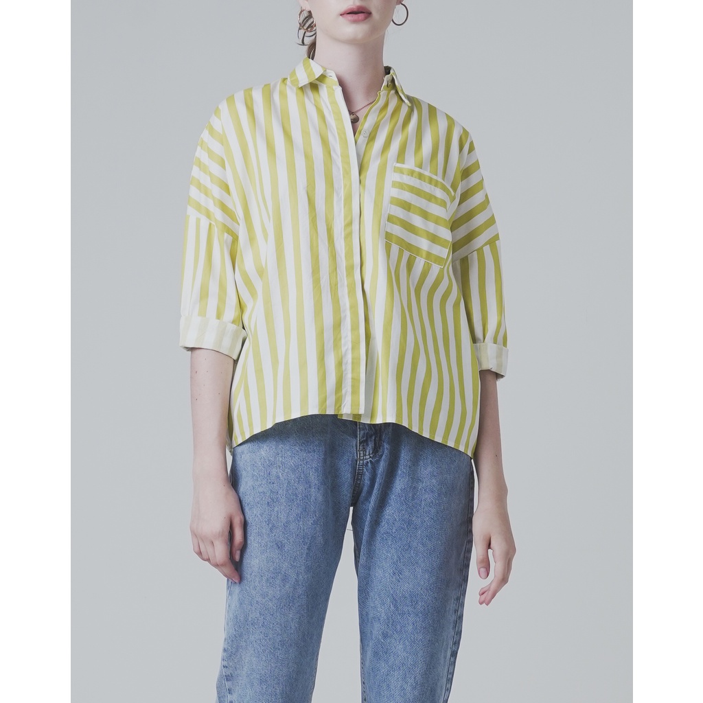 This Is April  Candy Stripped Top – Lime Kemeja Wanita Hijau Cerah 611255
