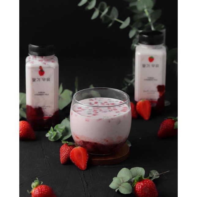 

Korean Strawberry Milk