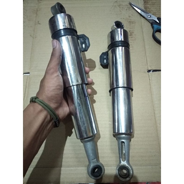 Skok belakang Astrea prima bekas original ( copotan motor )
