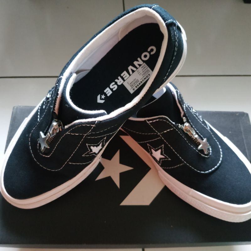 Converse One Star Sunbaked Slip On Black White